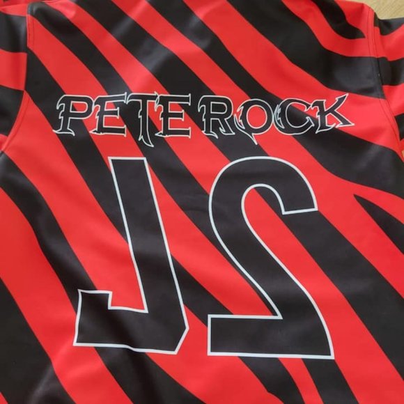 jogging Suit - Picture 3 of 5